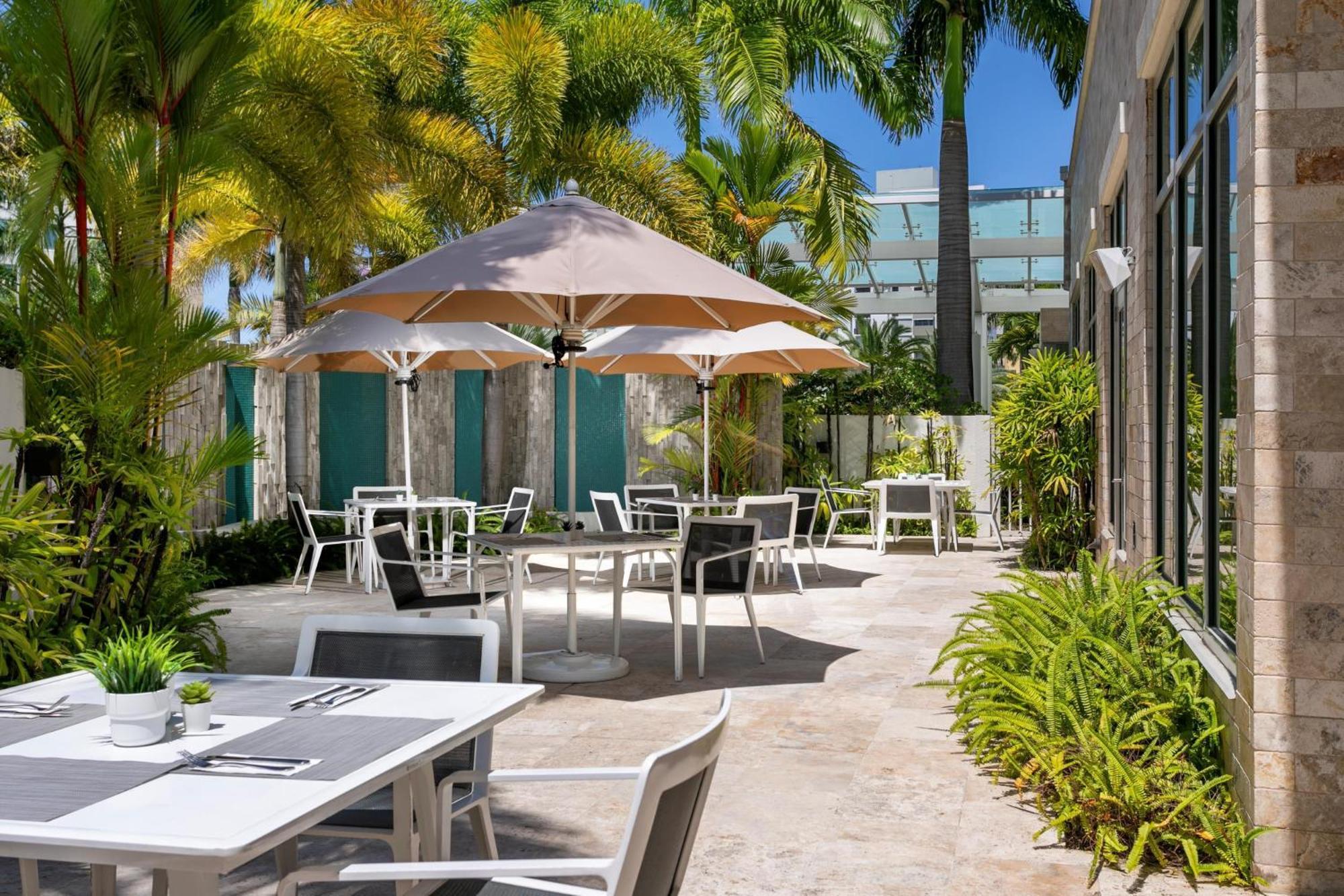 Hyatt Place San Juan Exterior foto